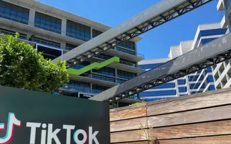 المحكمة العليا في أمريكا تحسم مصير تطبيق “تيك توك”