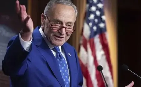 زعيم الديمقراطيين في مجلس الشيوخ الأمريكي يتعهد بالتعاون مع ترامب