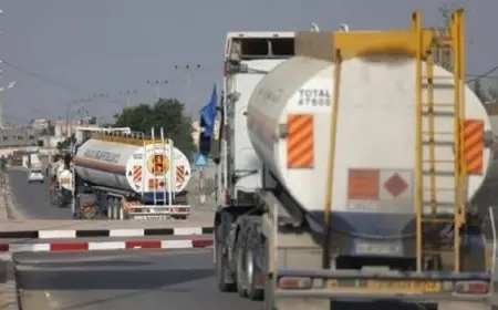 إدخال 100 شاحنة من بينها 20 شاحنة وقود عبر ميناء رفح البرى إلى قطاع غزة