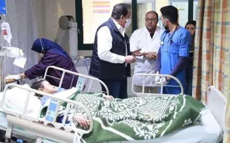 وزير الصحة يقوم بجولة مفاجئة بمستشفى جراحات اليوم الواحد بالبساتين