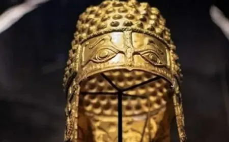 بطريقة سينمائية.. سرقة 3 أساور ملكية وخوذة ذهبية أثرية !!