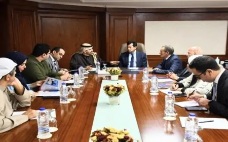 وزير الشباب والرياضة يبحث تعزيز التعاون مع المدير التنفيذى لمؤسسة محمد بن راشد بن آل مكتوم للمعرفة