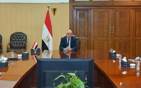 وزير الرى يتابع موقف المشروعات التنموية اعتماداً على مياه الصرف الزراعى المعالجة فى الدلتا الجديدة