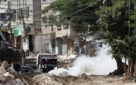 الاحتلال الإسرائيلى يقتحم طولكرم ومخيمها.. واستمرار تدمير المنازل واعتقال المواطنين فى جنين