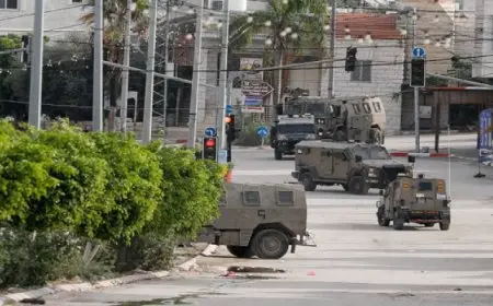 إسرائيل تفجر منازل وتواصل تجريف البنية التحتية فى مخيم طولكرم