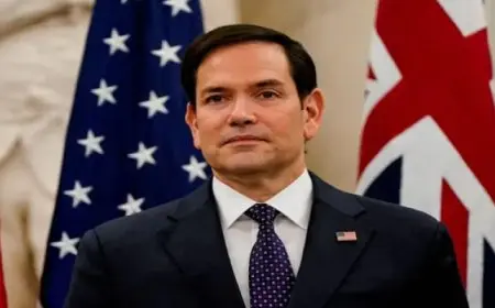 وزير الخارجية الأمريكى يبحث مع رئيس وزراء قطر جهود الوساطة في غزة والأمن الإقليمى