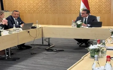 وزير الصحة يبحث إنشاء أول معمل تدريب لمحاكاة التصوير المقطعى والتصوير بالرنين المغناطيسى