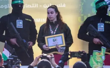 إسرائيل تتسلم 3 محتجزين في إطار الدفعة الثالثة من عملية تبادل الأسرى