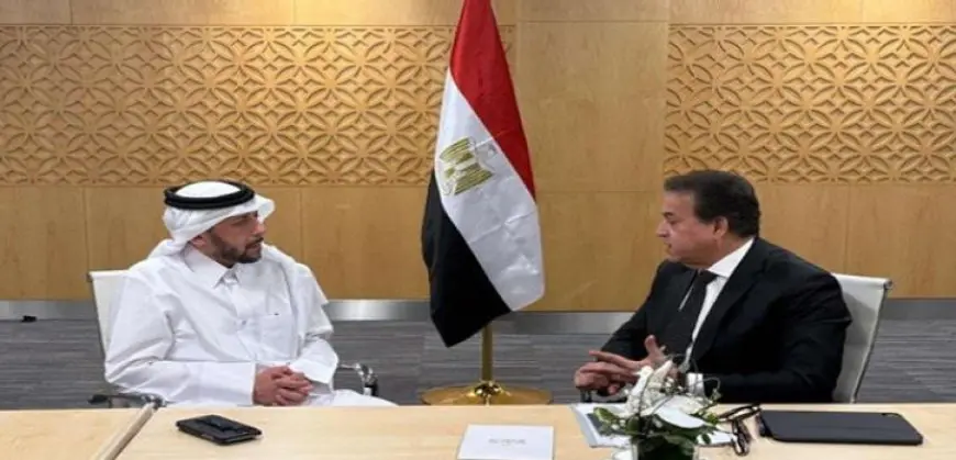 عبد الغفار يبحث مع وزير صحة قطر تعزيز التعاون بين الدولتين