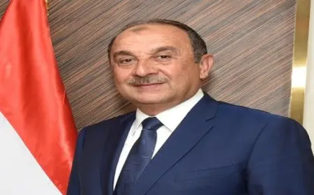 وزير قطاع الأعمال العام يتلقى تقريرا حول مستجدات مشروع زراعة الأقطان قصيرة التيلة بشرق العوينات