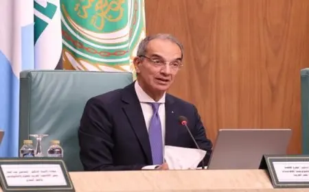 وزير الاتصالات يؤكد أهمية وضع إطار تنظيمى متوازن لحماية الدول العربية من مخاطر الذكاء الاصطناعى