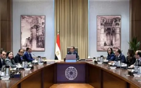 مدبولى يناقش التات المقترحة لحزمة الحماية الاجتماعية التي كلف بها الرئيس السيسى