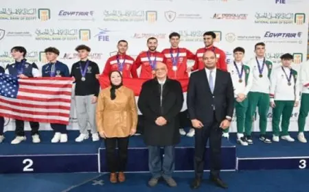 منتخب الناشئين يفوز بذهبية كأس العالم لسيف المبارزة بالعاصمة الإدارية الجديدة
