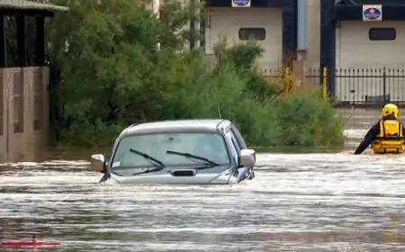 انهيار جسر على طريق سريع بسبب الفيضانات شمال شرق أستراليا