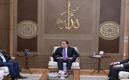 رئيس الوزراء يجتمع مع محافظ البنك المركزى ووزير المالية لاستعراض عدد من الملفات المهمة