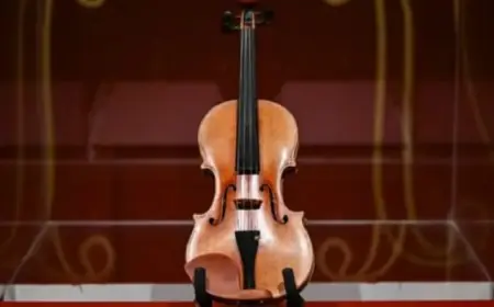كمان نادر يباع بسعر خيالى خلال مزاد فى نيويورك