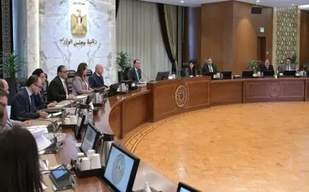 رئيس الوزراء يترأس اجتماع اللجنة العليا لتسيير برنامج التنمية المحلية لمحافظات صعيد مصر
