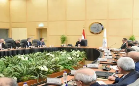 وزير الصناعة يبحث مع وفد من البنك الدولى مشروع تطوير لوجستيات التجارة بين القاهرة والإسكندرية