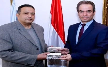 أسرة الشيخ مصطفى إسماعيل تهدي إذاعة القرآن الكريم 18 تلاوة تذاع لأول مرة فى رمضان