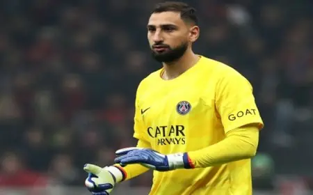 مدرب باريس سان جيرمان يستبعد الحارس دوناروما عن مباراة تولوز