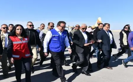 نائب رئيس مجلس الوزارء وزير الصحة يثنى على دور الهلال الأحمر المصرى فى إيصال المساعدات الإنسانية لقطاع غزة