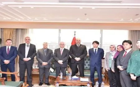 وزير العمل يبحث تبادل الخبرات مع وفد الغرفة الألمانية للصناعة والتجارة