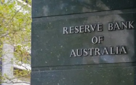 المركزى الأسترالى يخفض الفائدة لأول مرة منذ 2020