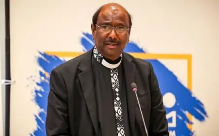 أمين مجلس الكنائس العالمي: رفض قاطع لأي خطط للتهجير أو التغيير الديموجرافي بفلسطين