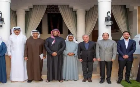 الرئيس السيسى يغادر الرياض عائدا إلى أرض الوطن بعد مشاركته فى اجتماع غير رسمى حول القضية الفلسطينية