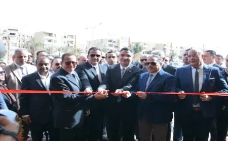 وزير التموين والتجارة الداخلية ومحافظ الشرقية يفتتحان معرض “أهلاً رمضان” بمدينة العاشر من رمضان.