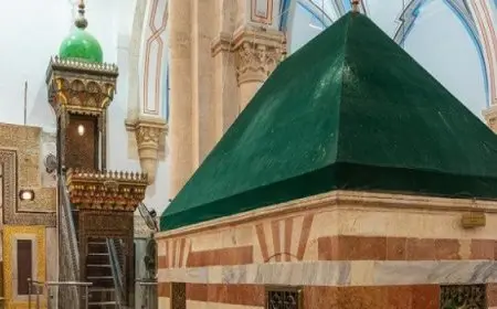 الاحتلال يمنع سدنة الحرم الإبراهيمى من الدخول لأروقته.. واحتجاجات ببلدة فى حيفا