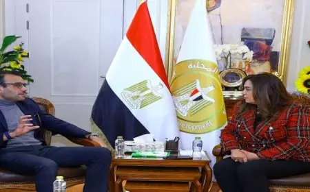 وزيرة التنمية المحلية تبحث أوجه التعاون مع الرئيس التنفيذى لبنك الطعام المصرى