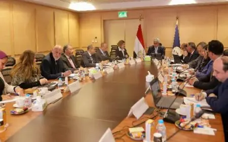 وزير السياحة والآثار يترأس اجتماع مجلس إدارة الهيئة المصرية العامة للتنشيط السياحى