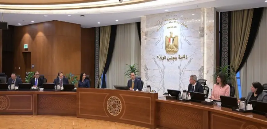 رئيس الوزراء يلتقى أعضاء مجلس أمناء التحالف الوطنى للعمل الأهلى التنموى