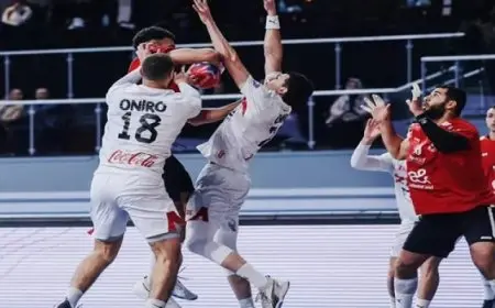 الأهلى يحسم قمة اليد بفوز مثير على الزمالك