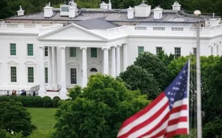 البيت الأبيض يستضيف قمة العملات الرقمية بحضور قادة قطاع العملات المشفرة