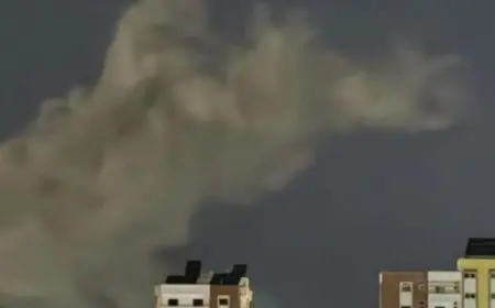 غارات إسرائيلية تستهدف محيط مرفأ طرطوس غربى سوريا