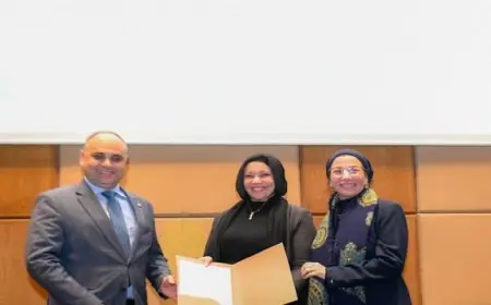 وزيرة البيئة تسلّم عقود تعيين المراقبين والباحثين البيئيين الجدد لدعم العمل البيئى بالمحميات الطبيعية