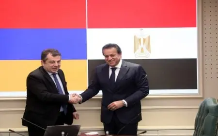 وزير الصحة يبحث مع سفير أرمينيا تعزيز التعاون الصحى وتوسيع الشراكات فى التصنيع الدوائى