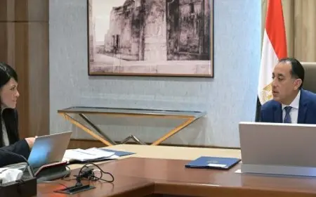رئيس الوزراء يتابع مع وزيرة التخطيط والتعاون الدولى عدداً من ملفات العمل