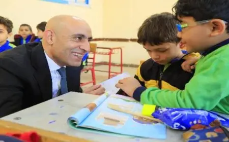 وزير التعليم يواصل جولاته المفاجئة بزيارة مدرستين في حى الأسمرات لمتابعة انتظام العملية التعليمية