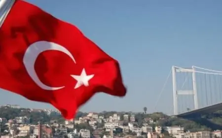 تركيا: وزيرا الخارجية والدفاع ورئيس المخابرات يزورون دمشق