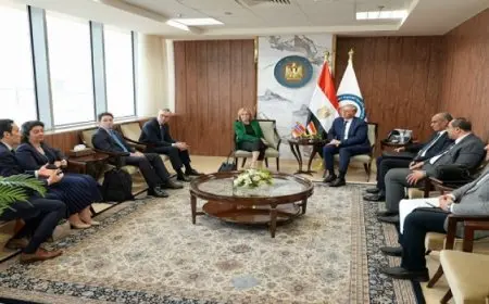 وزير البترول يبحث مع سفيرة النرويج سبل تعزيز التعاون مجال الطاقة الخضراء