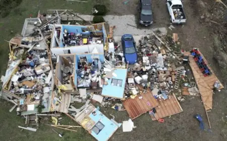 مقتل 33 وإصابة العشرات فى عواصف عنيفة بأمريكا