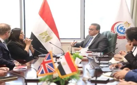 الصحة: مصر والمملكة المتحدة تبحثان تعزيز التعاون الصحى ودعم غزة