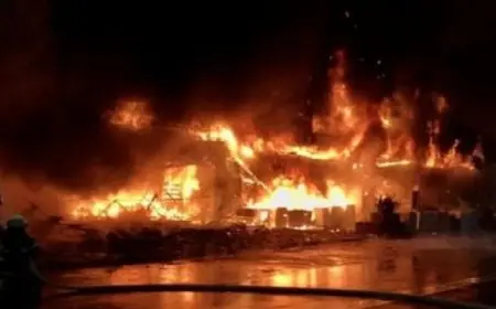 هجوم أوكرانى بالمسيرات المفخخة يسبب حريقاً فى مستودع وقود روسى