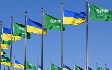 عقب محادثة ترامب وبوتين.. محادثات وقف إطلاق النار فى أوكرانيا الأحد فى جدة