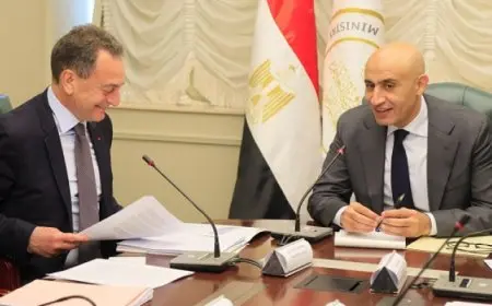 وزير التعليم يبحث مع السفير الفرنسى خطط إنشاء 100 مدرسة مصرية فرنسية بحلول عام 2030