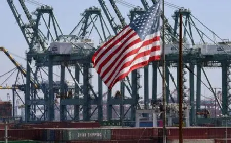 مسئول صينى: مستعدون لصدمات أكبر مع اقتراب الرسوم الجمركية الأمريكية