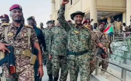 البرهان من داخل القصر الجمهورى: الخرطوم حرة